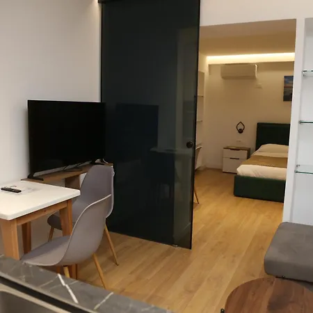 Orchide Mine Peza Apartament *