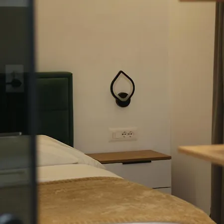 Apartament Orchide Mine Peza