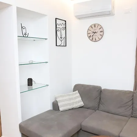 Orchide Mine Peza * Τίρανα