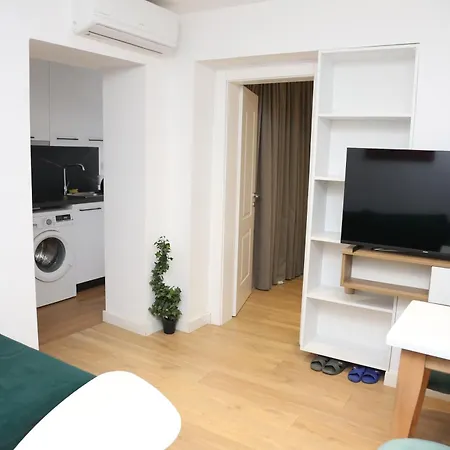 Orchide Mine Peza Διαμέρισμα *