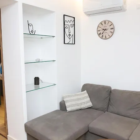 Orchide Mine Peza Τίρανα