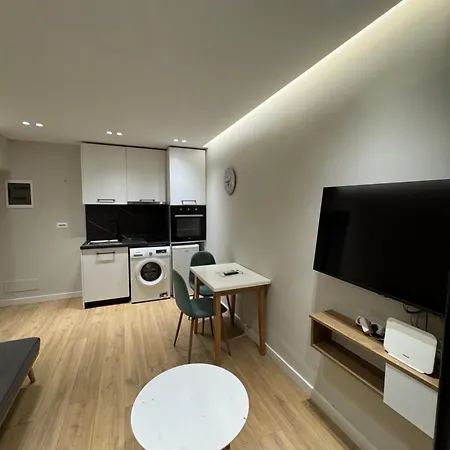 Orchide Mine Peza * Tirana